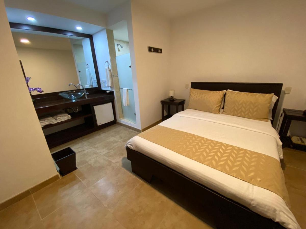 Casa Hotel Las Orquideas Circasia Bagian luar foto