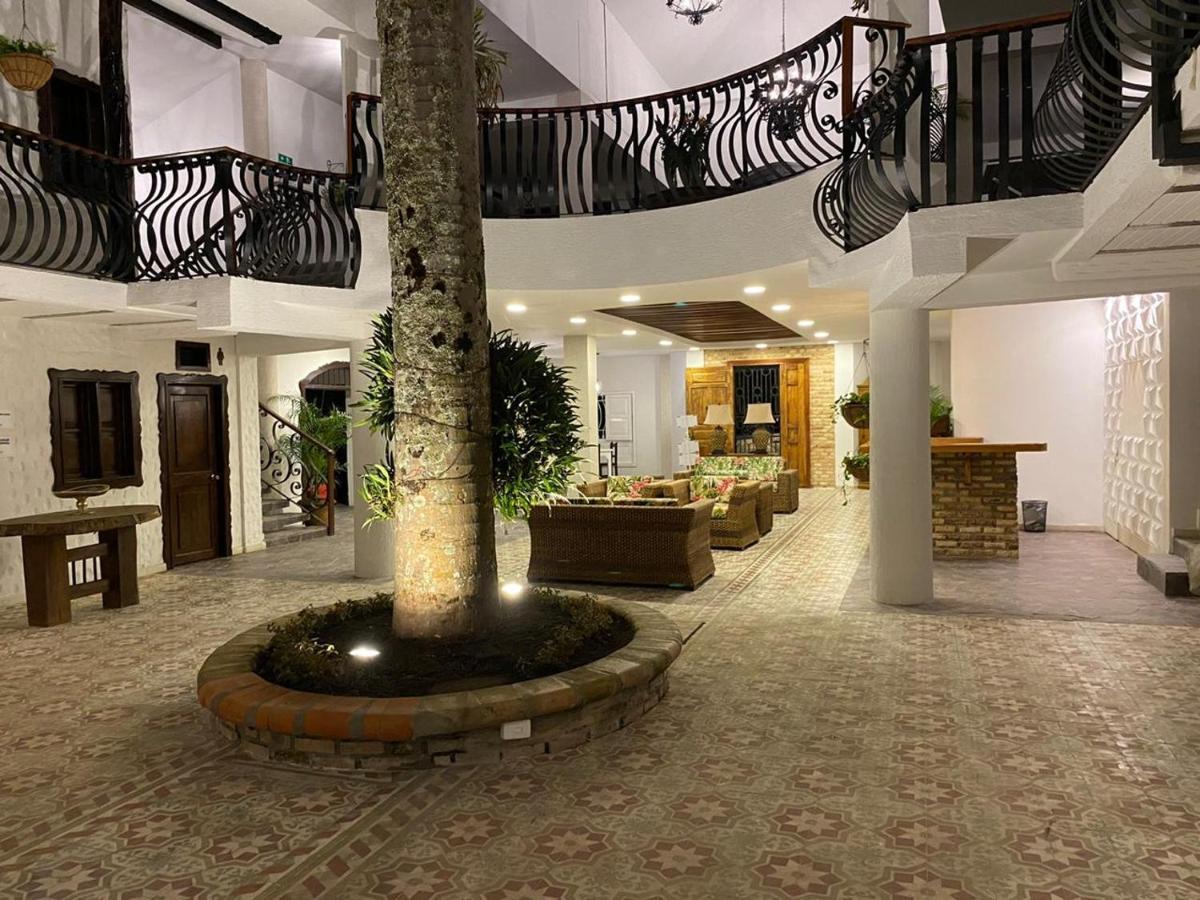Casa Hotel Las Orquideas Circasia Bagian luar foto