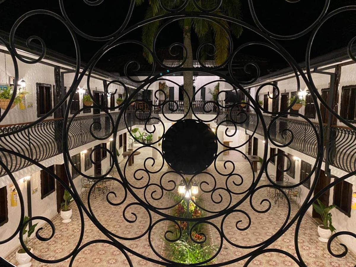 Casa Hotel Las Orquideas Circasia Bagian luar foto