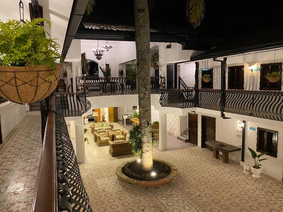 Casa Hotel Las Orquideas Circasia Bagian luar foto