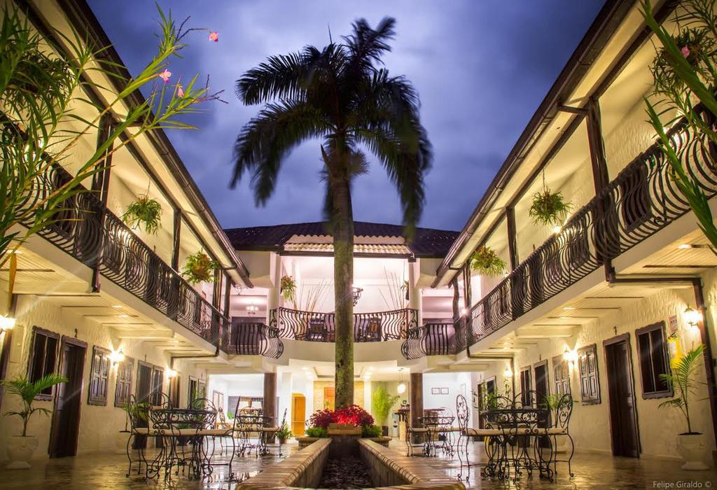 Casa Hotel Las Orquideas Circasia Bagian luar foto