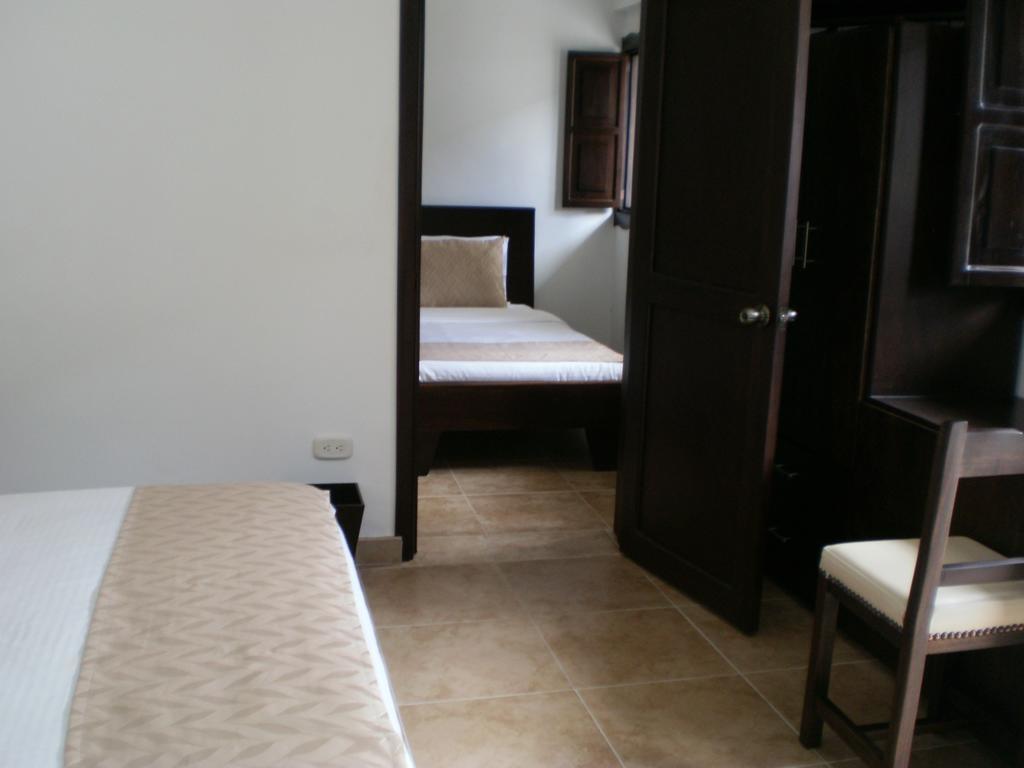 Casa Hotel Las Orquideas Circasia Ruang foto