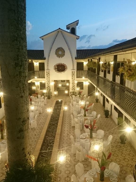 Casa Hotel Las Orquideas Circasia Bagian luar foto